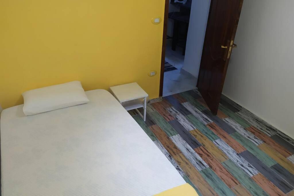 Sunny Modern Apartment With Good Internet, Near From City Center Of Alejandría Exterior foto