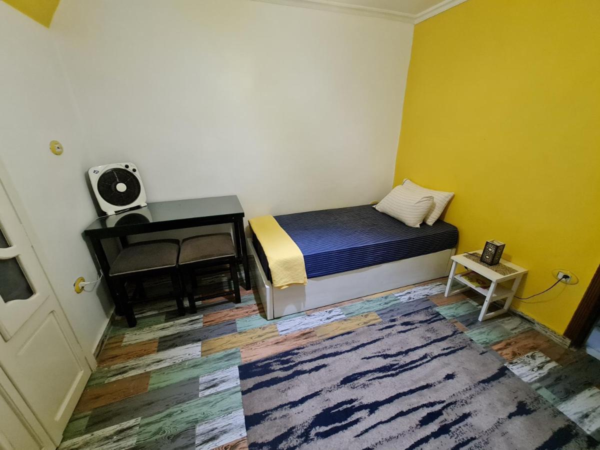 Sunny Modern Apartment With Good Internet, Near From City Center Of Alejandría Exterior foto
